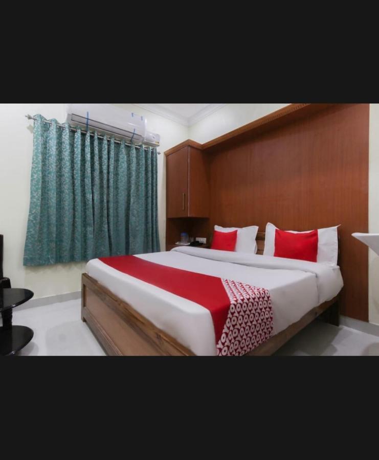 Hôtel Aranmagan Residency à Tiruchchendūr Extérieur photo